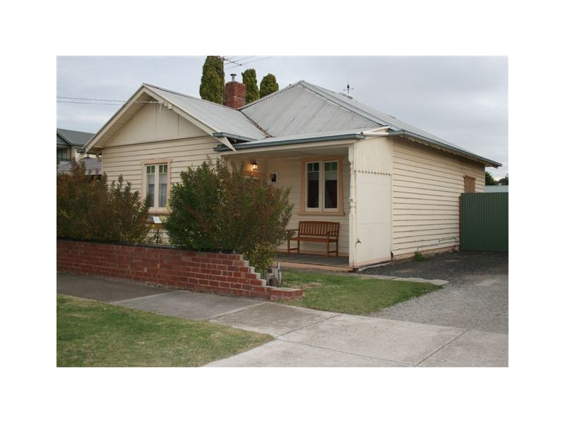 35 Seves Street, Altona VIC 3018