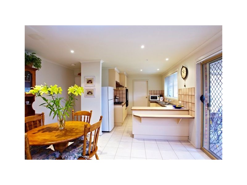 3/36 Burt Street, Altona VIC 3018