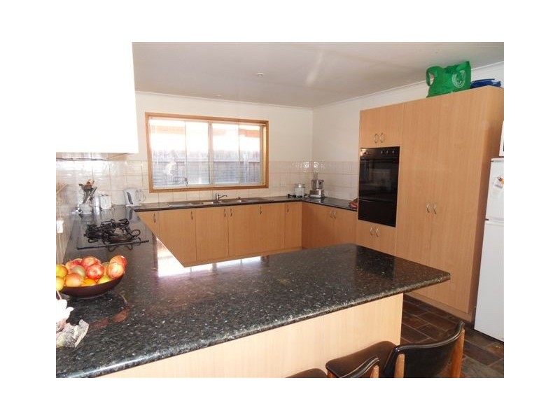 7 Haigh Court, Altona Meadows VIC 3028