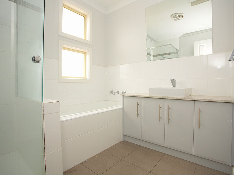 184 Civic Parade, Altona VIC 3018