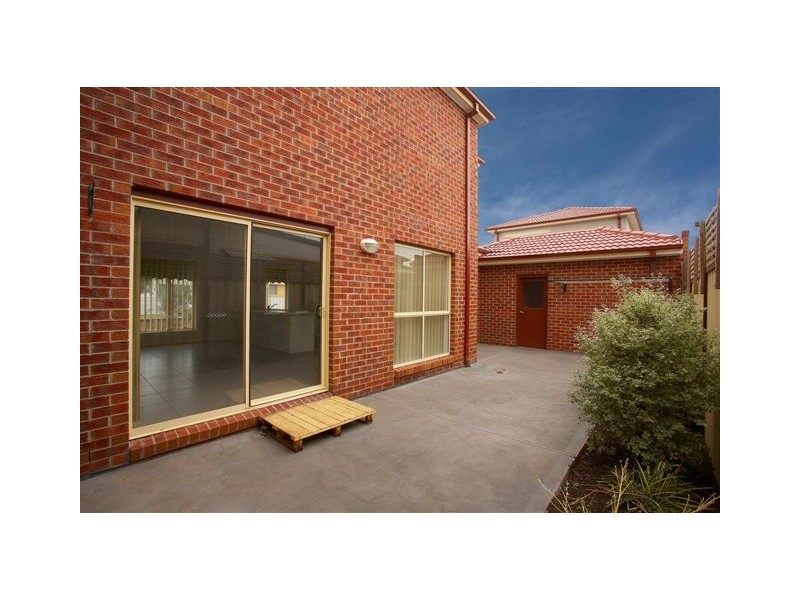 184 Civic Parade, Altona VIC 3018