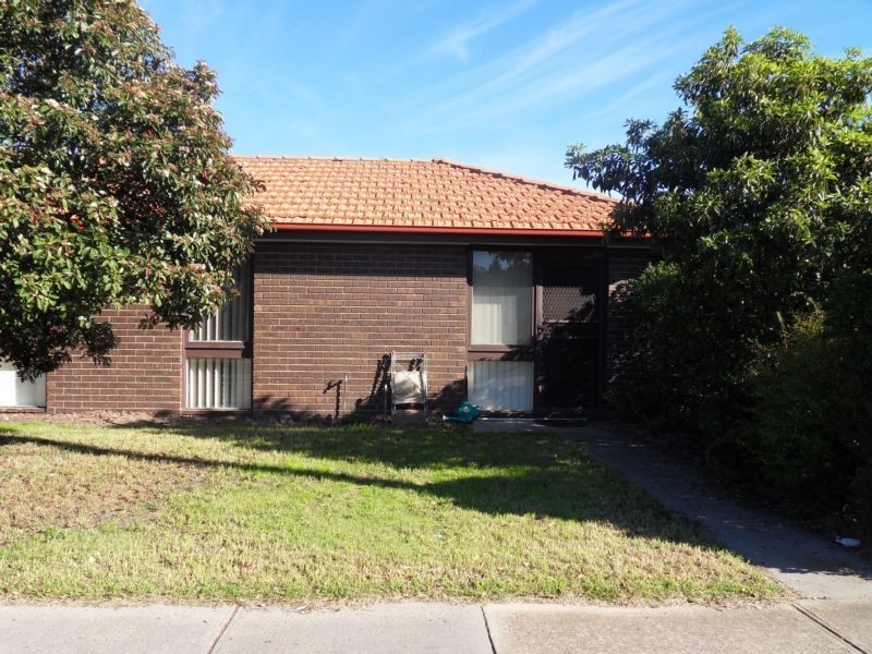 1/261 Civic Parade, Altona VIC 3018