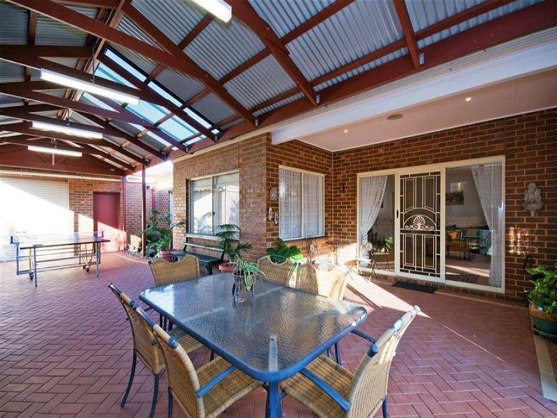 9 Salerno Court, Point Cook VIC 3030