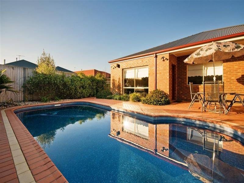 9 Salerno Court, Point Cook VIC 3030