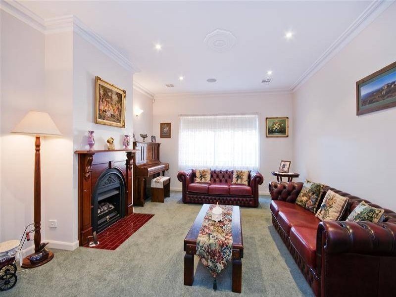 9 Salerno Court, Point Cook VIC 3030