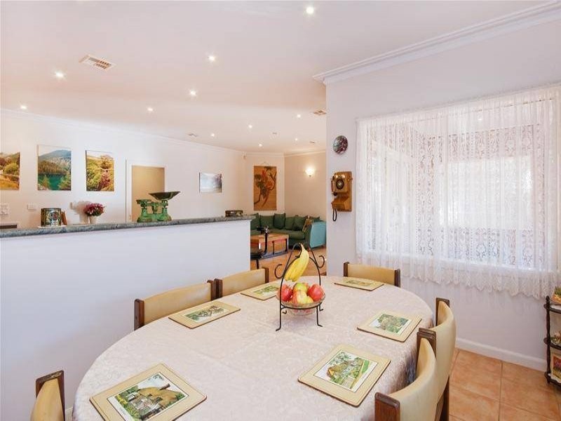 9 Salerno Court, Point Cook VIC 3030