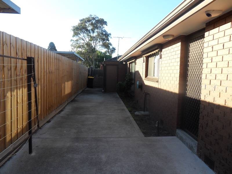 4/3 Rose Street, Altona VIC 3018