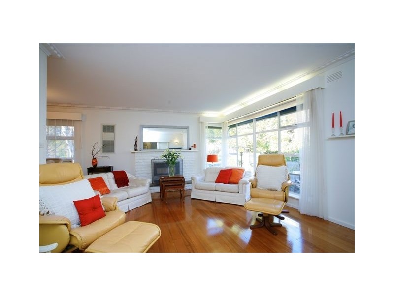 67 Bracken Grove, Altona VIC 3018