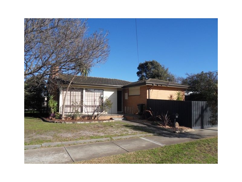 1 Merritt Court, Altona VIC 3018