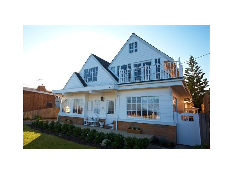 51 Esplanade, Altona VIC 3018