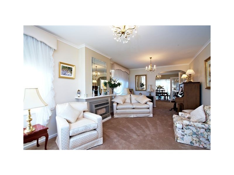 51 Esplanade, Seaholme VIC 3018