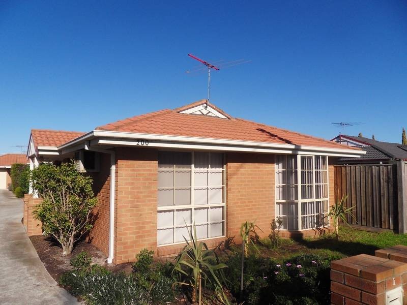 1/200 Blyth Street, Altona VIC 3018