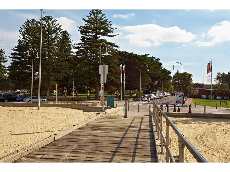 1/200 Blyth Street, Altona VIC 3018