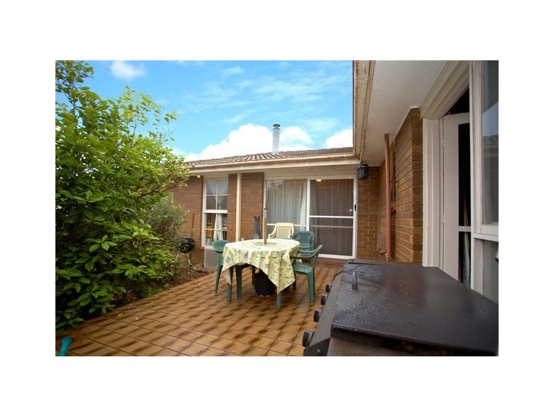 12 Mount Street, Altona VIC 3018