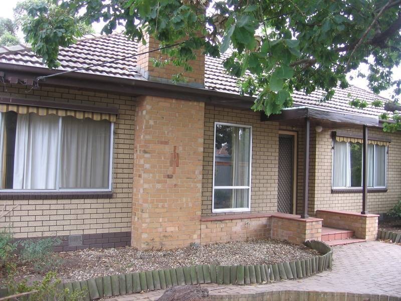 25 Rayner Street, Altona VIC 3018