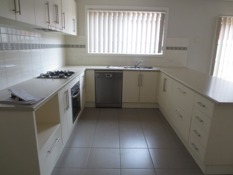 40 Myers Parade, Altona Meadows VIC 3028