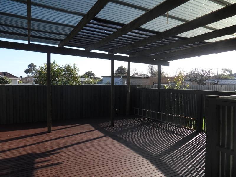 26 Dove Avenue, Altona VIC 3018