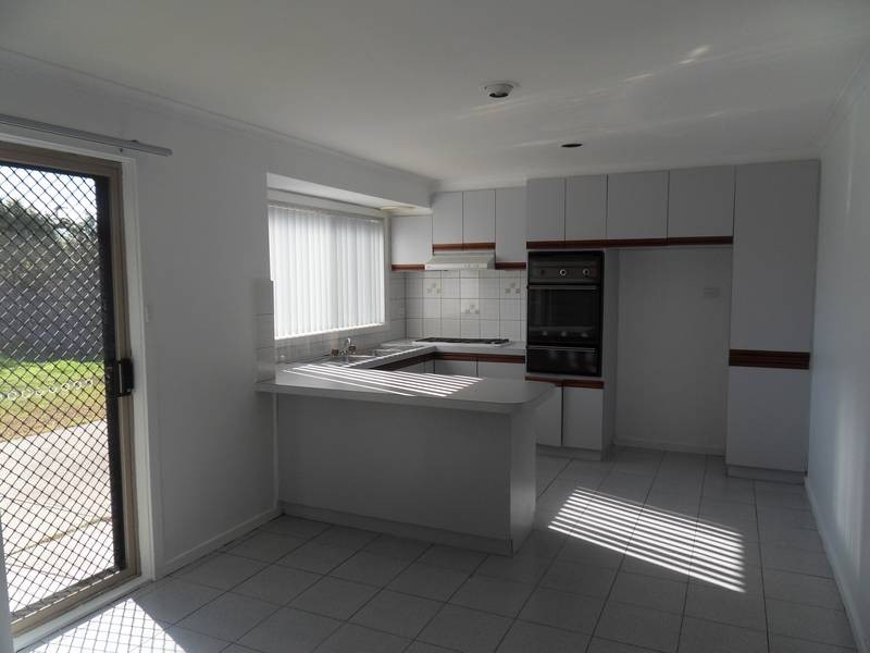 4 Carling Court, Altona Meadows VIC 3028