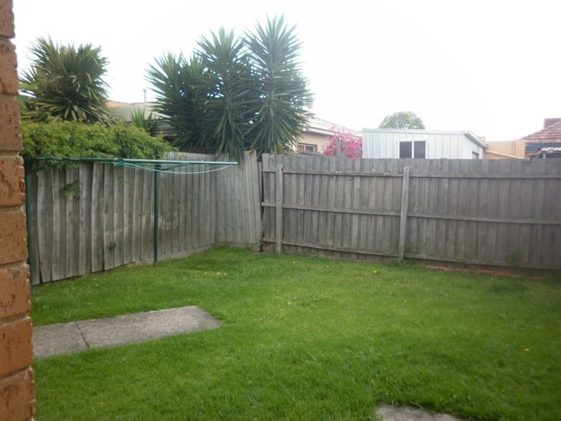 1/19 Hancock Street, Altona VIC 3018