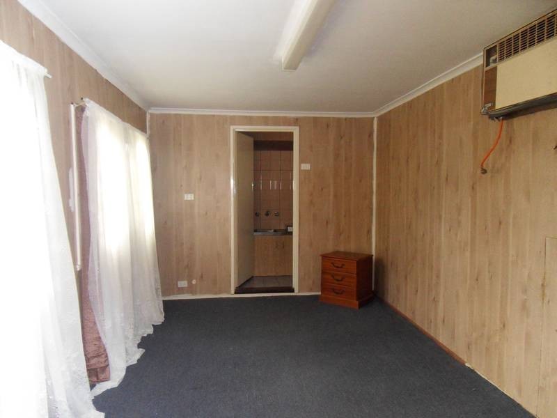 48 Third Avenue, Altona North VIC 3025