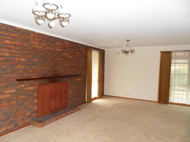 1 Roach Drive, Altona Meadows VIC 3028