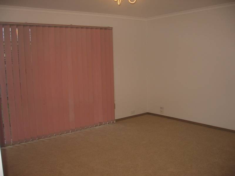 16 Valente Street, Altona Meadows VIC 3028