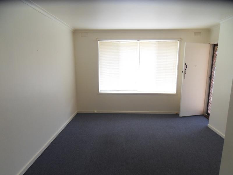 1/88 Kernot Street, South Kingsville VIC 3015