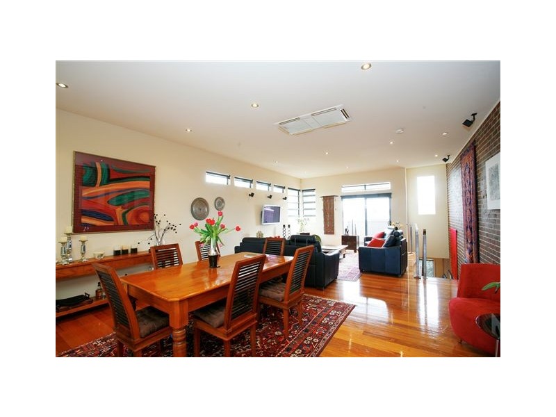 14A Myrtle Grove, Altona VIC 3018