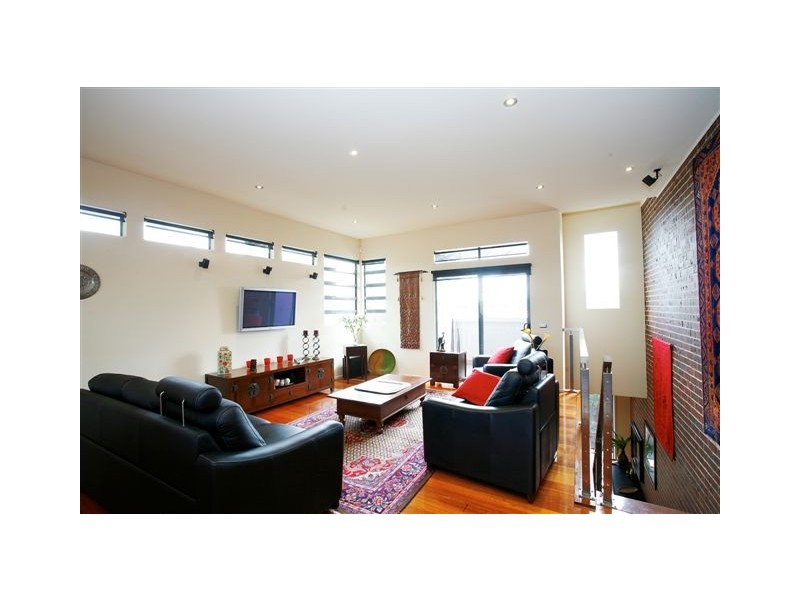 14A Myrtle Grove, Altona VIC 3018