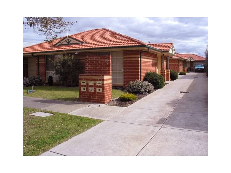 1/59 Davies Street, Altona VIC 3018