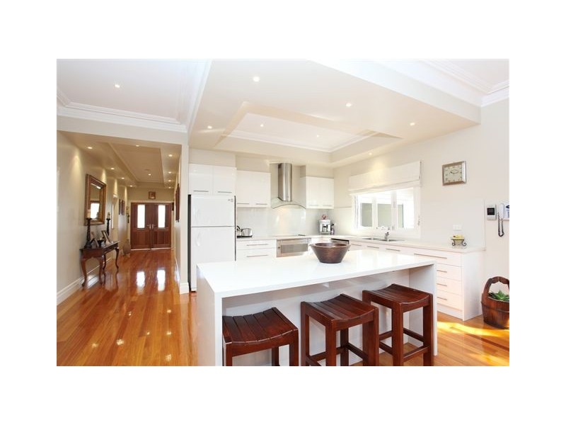 10 Waratah Street, Altona VIC 3018