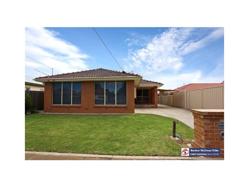 25 Waratah Street, Seaholme VIC 3018
