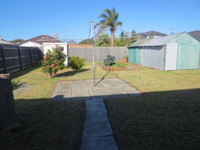 55 Burt Street, Altona VIC 3018