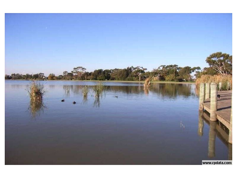 2 Pollard Court, Altona VIC 3018