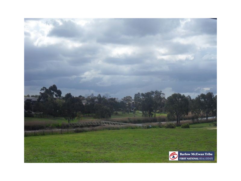 1/41 Henry Drive, Altona Meadows VIC 3028