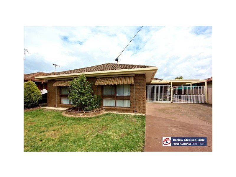 14 Pyramus Place, Altona Meadows VIC 3028