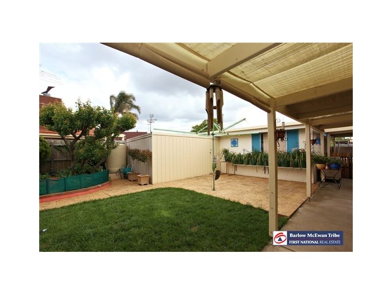 14 Pyramus Place, Altona Meadows VIC 3028