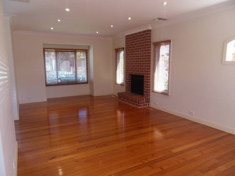 20 Waratah Street, Seaholme VIC 3018