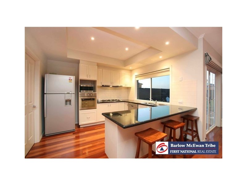 16 Gilmore Grove, Point Cook VIC 3030