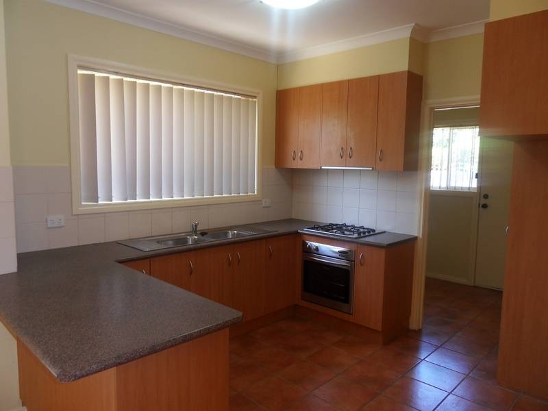 3/44 Rayner Street, Altona VIC 3018