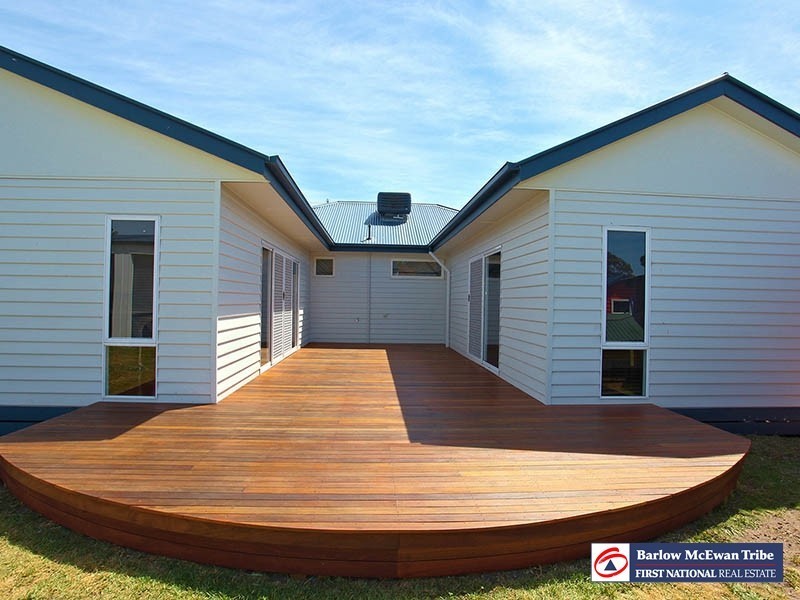 28 Emu Avenue, Altona VIC 3018