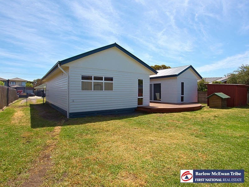 28 Emu Avenue, Altona VIC 3018