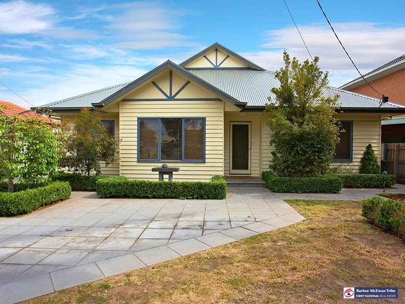 39 Myrtle Grove, Altona VIC 3018