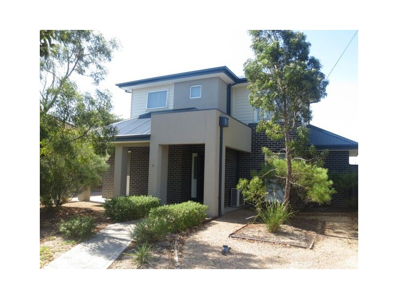 1/131 Blyth Street, Altona VIC 3018
