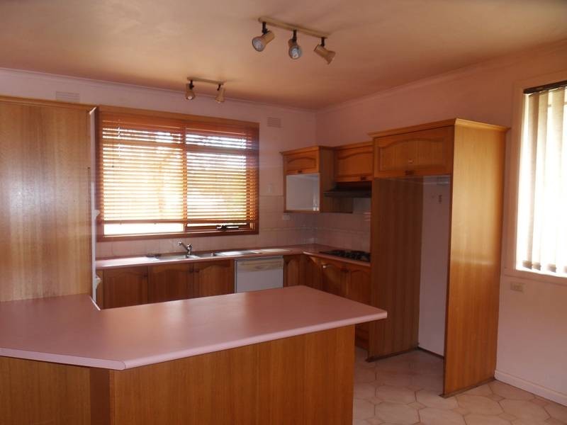 18 Queen Street, Altona VIC 3018