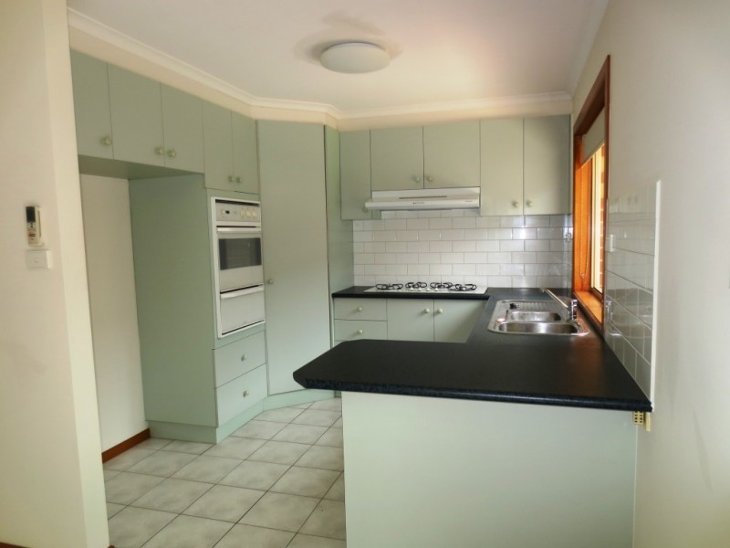 2/19 Upton Street, Altona VIC 3018