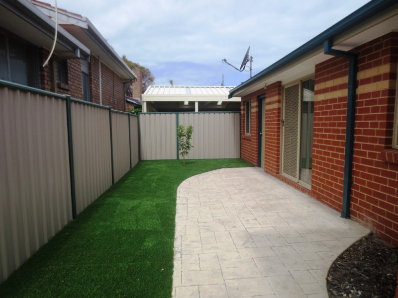 2/19 Upton Street, Altona VIC 3018