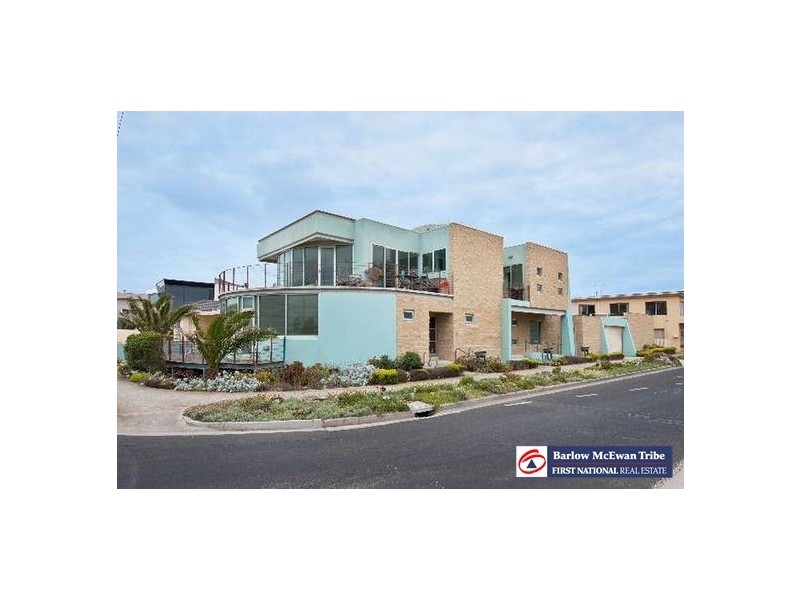 73 Esplanade, Altona VIC 3018