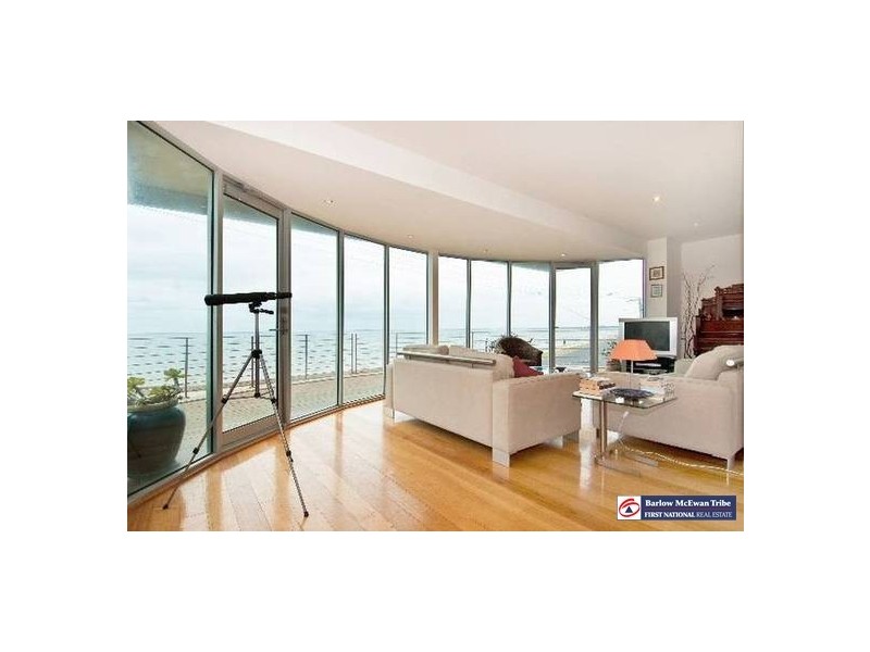 73 Esplanade, Altona VIC 3018