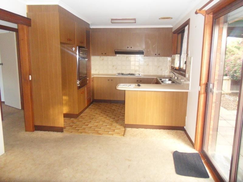 3/27 McBain Street, Altona VIC 3018